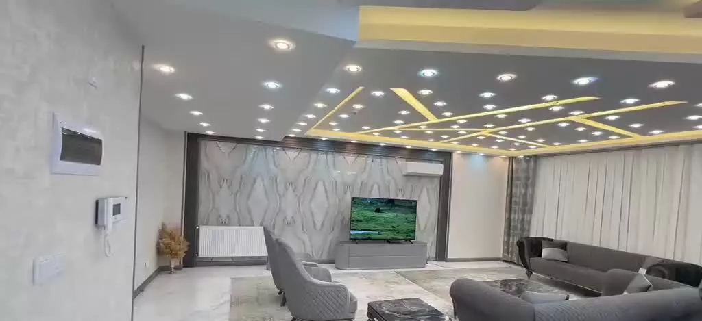 فروش فوری ۱۷۳ متری