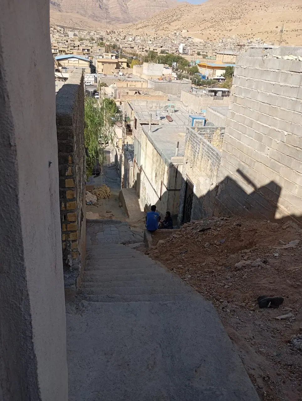 فروش یک باب منزل مسکونی