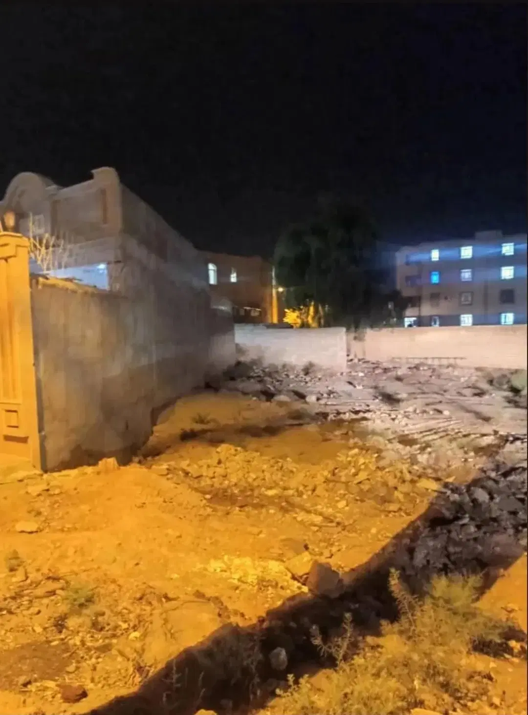 زمین سیادت