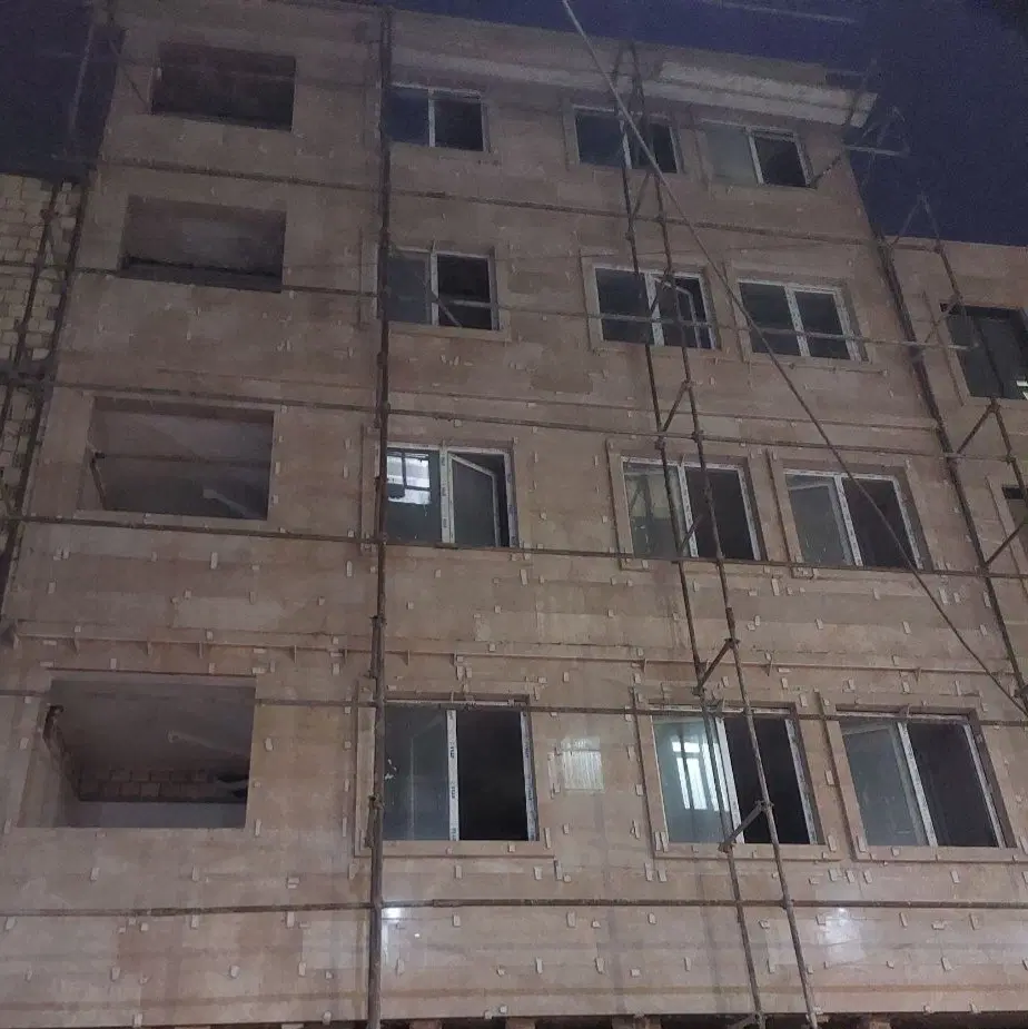 ۱۱۰متر پنجم شرقی زیر قیمت