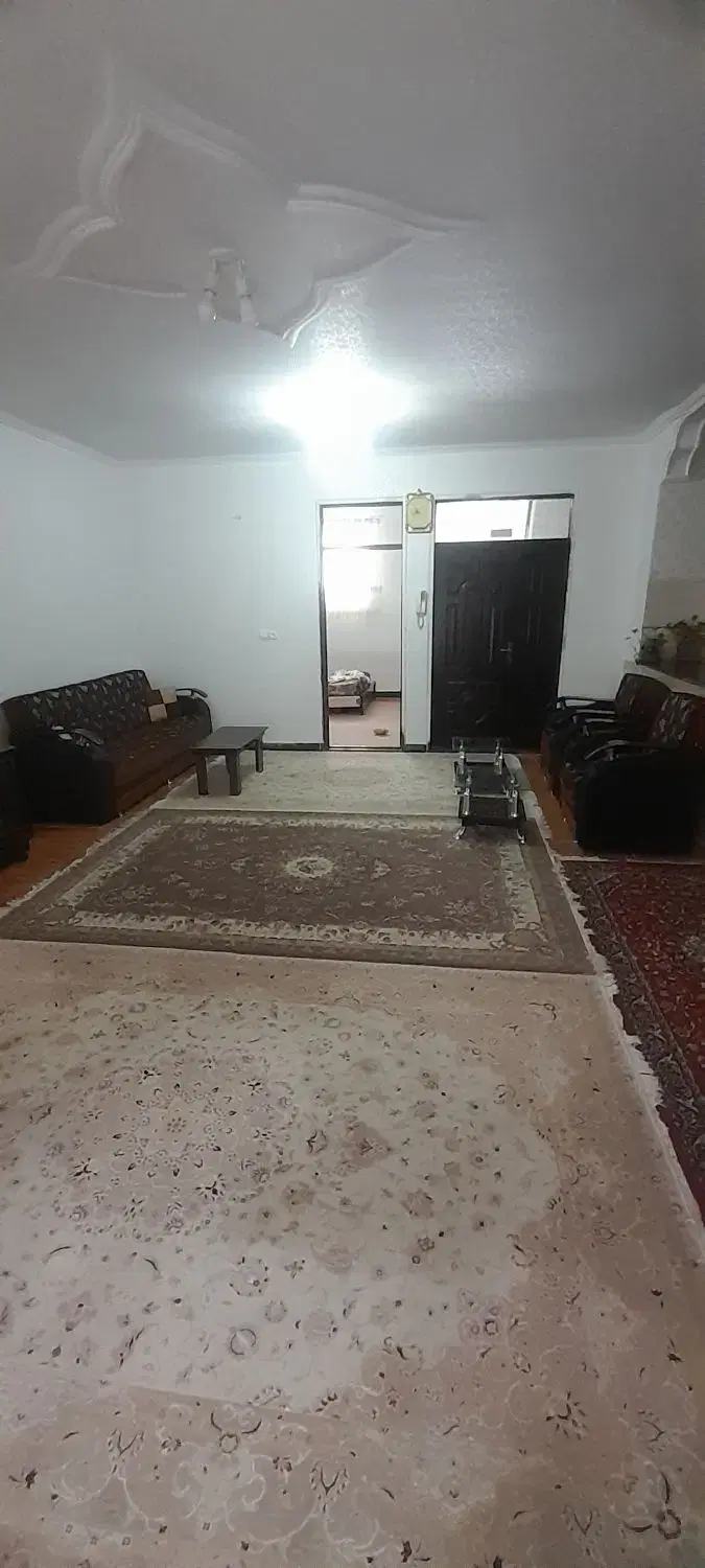 خانه مسافر.۳واحدبصورت دربستی