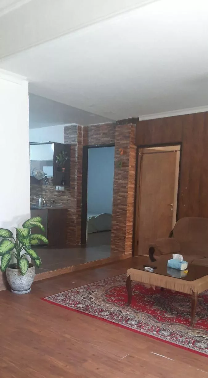 اجاره روزانه_هفتگی در قلات با پارکینگ