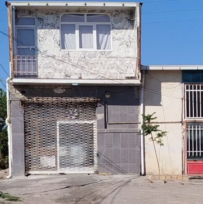 مغازه برای انباری ویاپارکینگ.