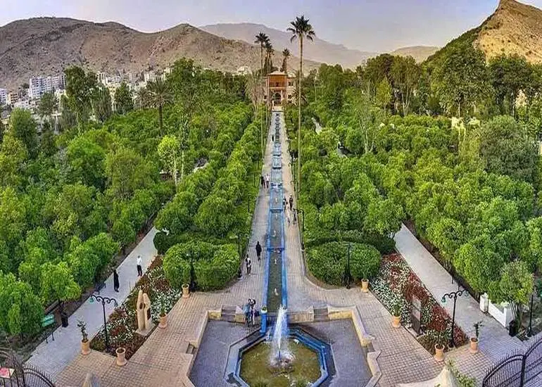 دوطبقه مستقل نزدیک باغ دلگشا یک پلاک به خیابان