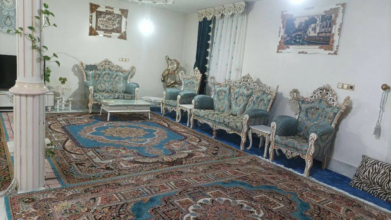اپارتمان دو طبقه 240 متر معاوضه
