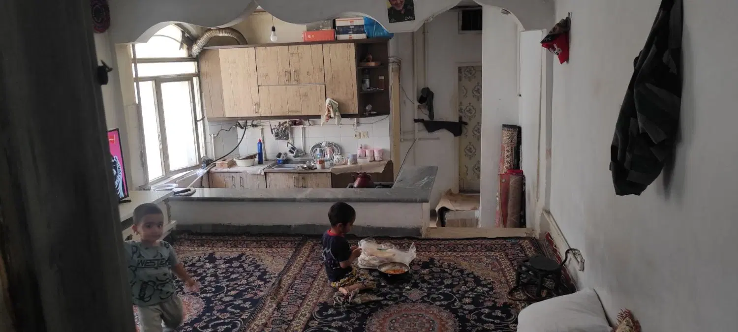 ۴۶متر آپارتمان.سه واحدی«»طبقه اول