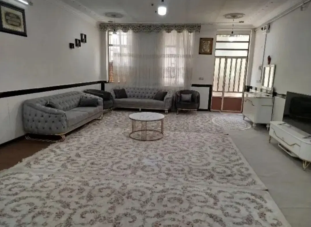 کهریز گلهای غربی ۱۰ روبه روی بسیج ۲