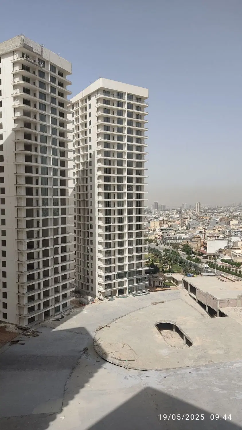 فروش یک واحد سفتکاری در دوشان