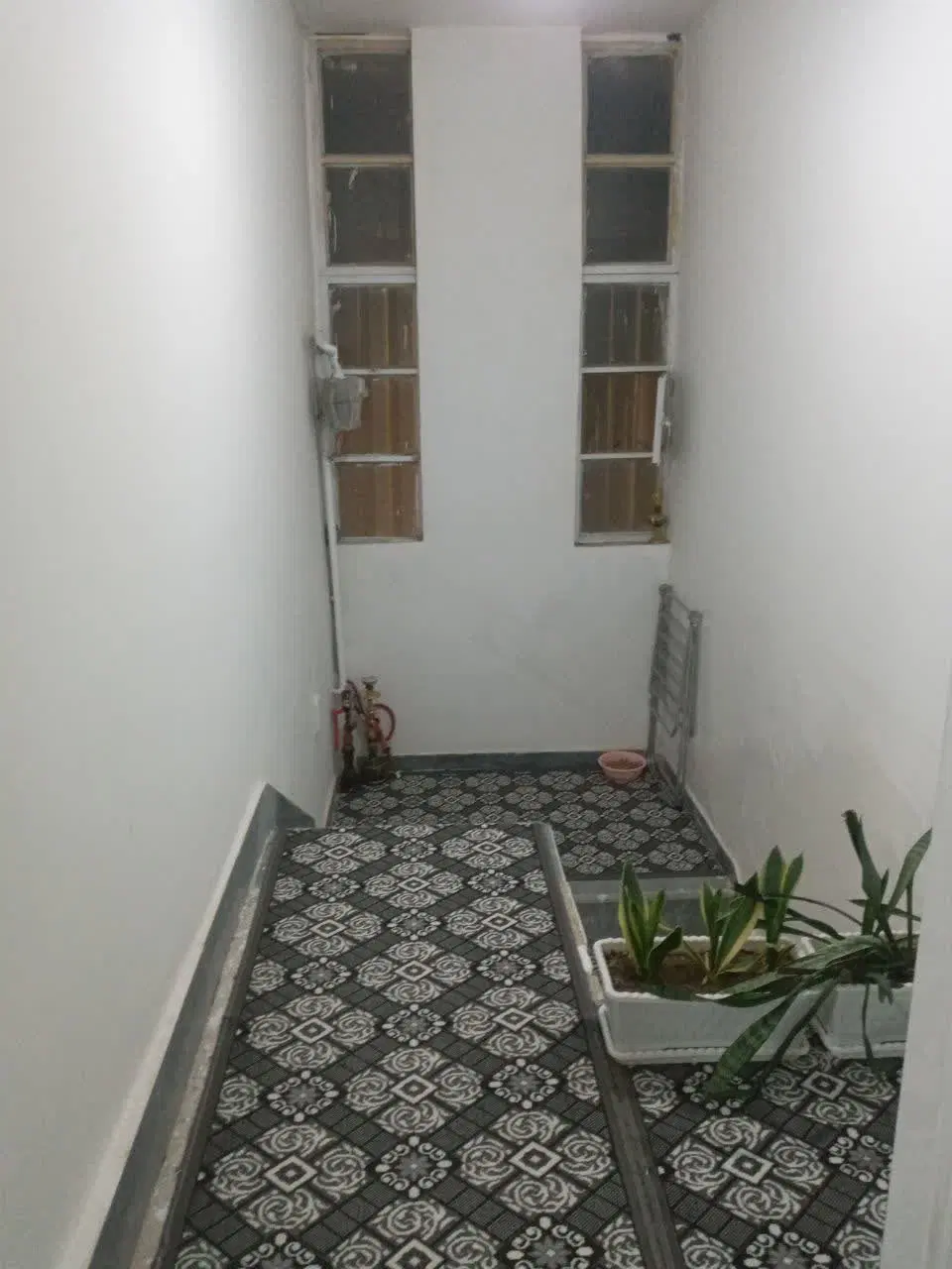 منزل مسکونی مستقل سند دار دوطبقه روستای گاوخانه