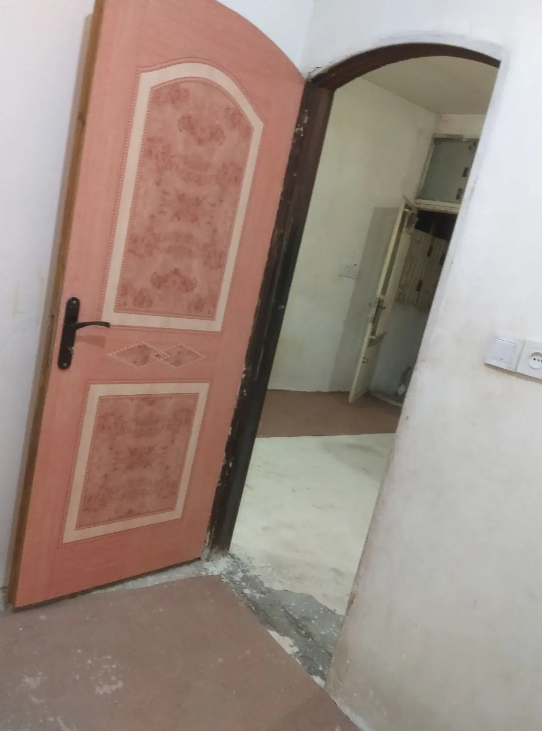 طبقه اول رهن کامل 200