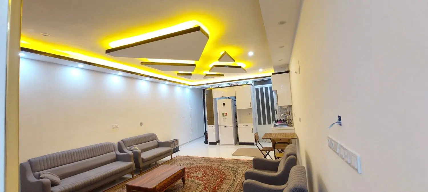 فروش همکف ۱۸ گزی  کاردانش شیک فول