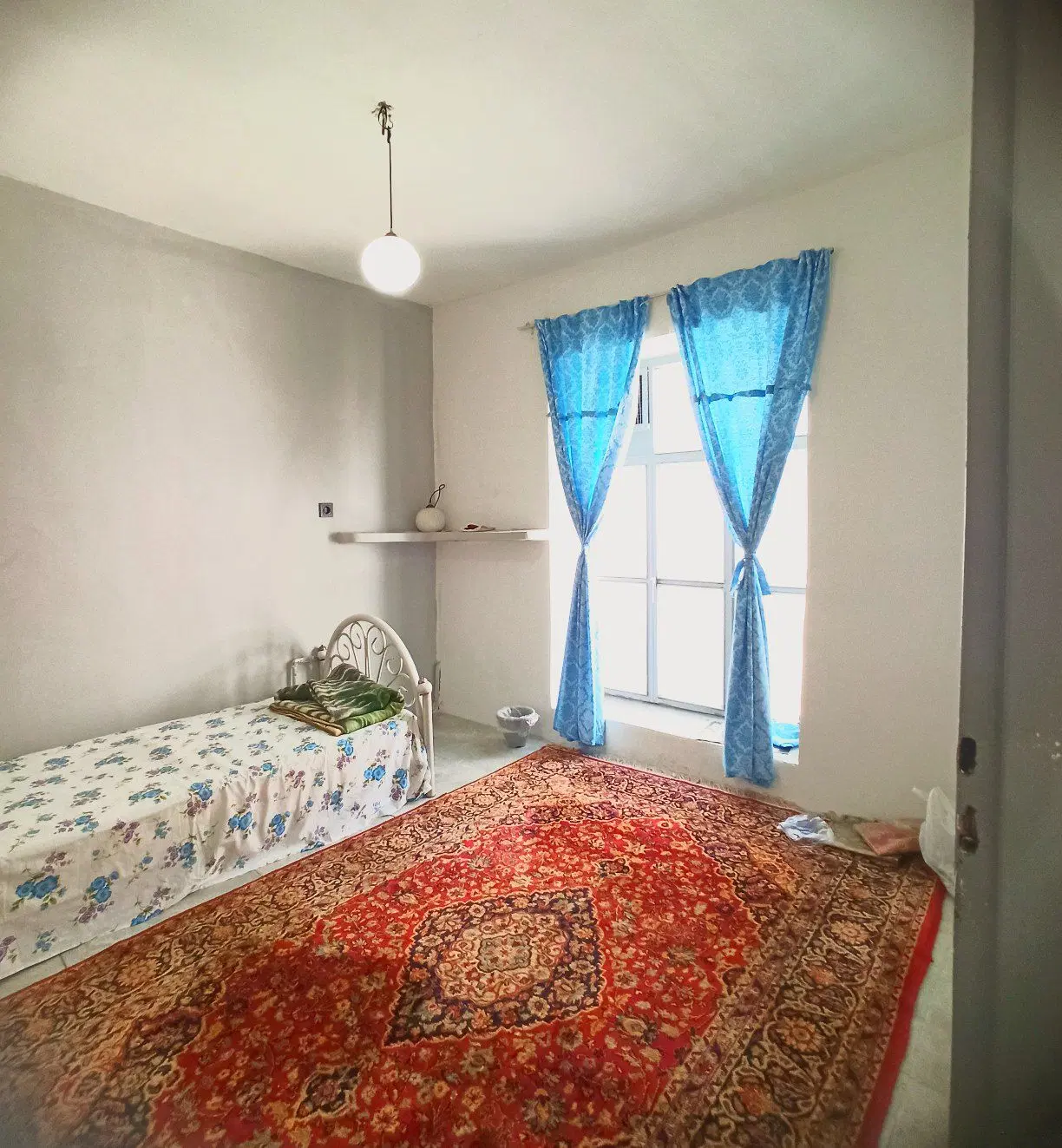 اجاره ماهیانه اتاق دربست با وسایل *فقط به یک نفر*