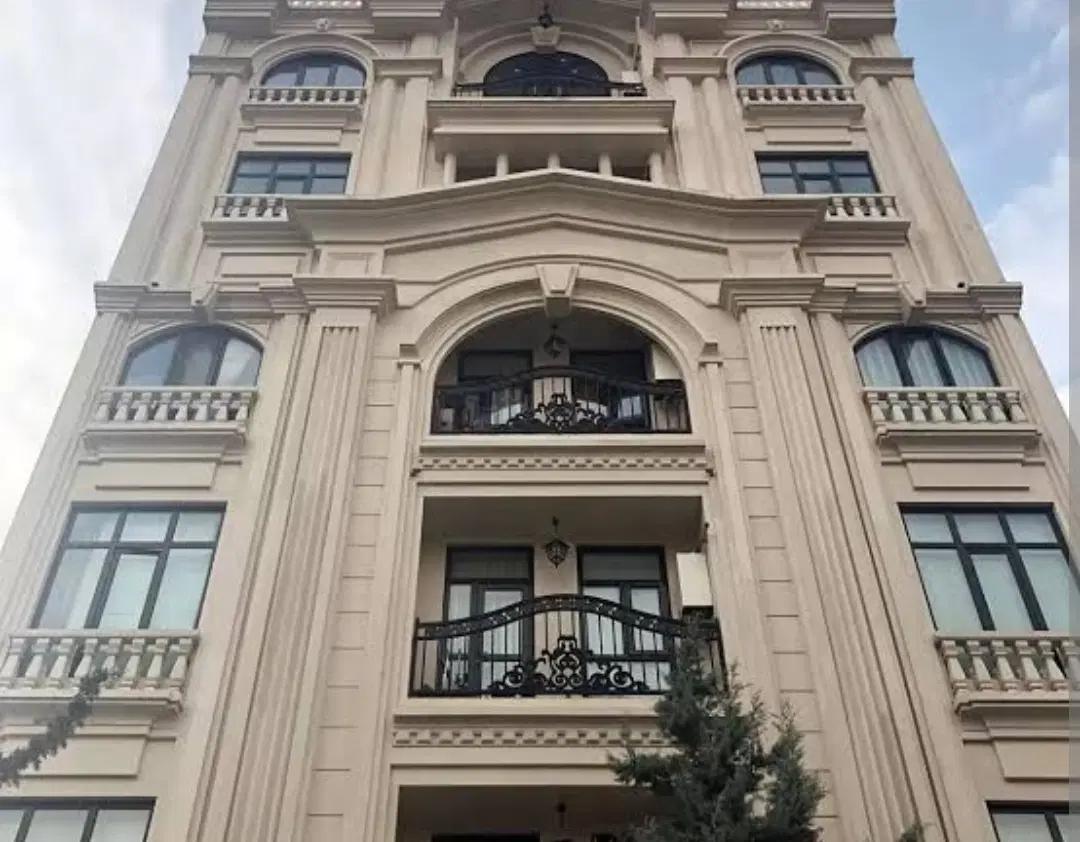 اپارتمان ۹۴ متری غرق نور تاپ لوکیشن منطقه