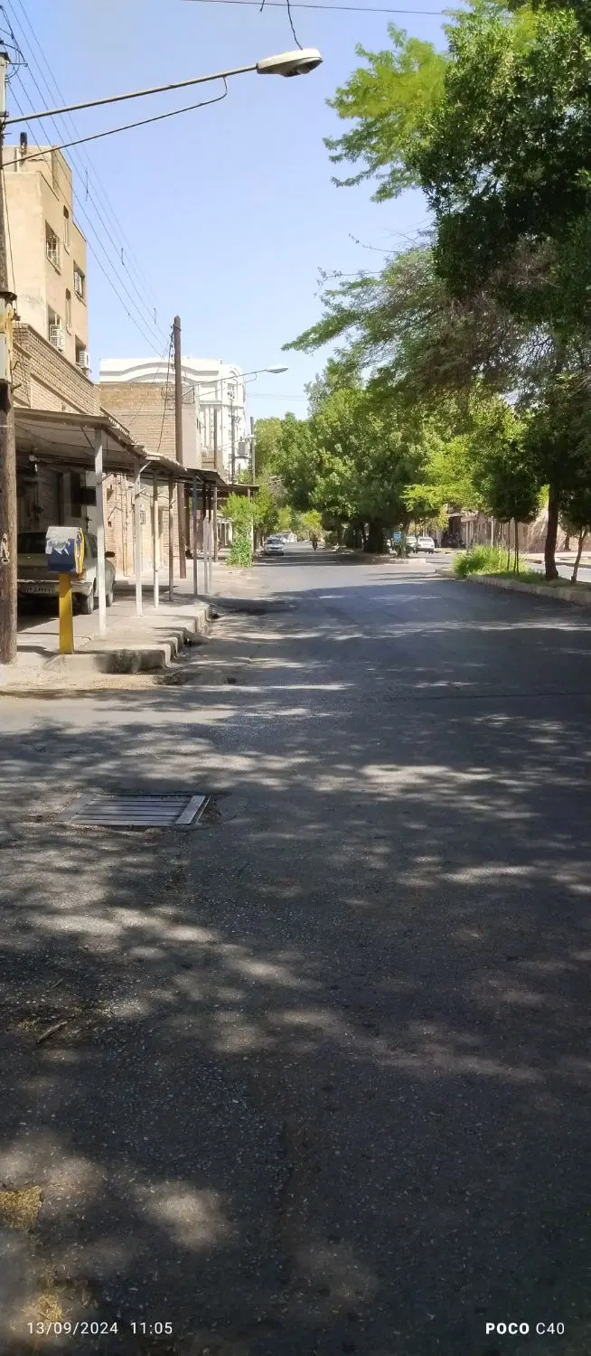 منزل ویلایی 250متری بلوار اصلی سی‌متری یازهرا