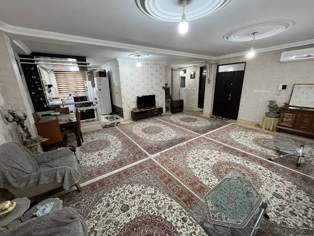 خانه ۴ طبقه در زیباشهر