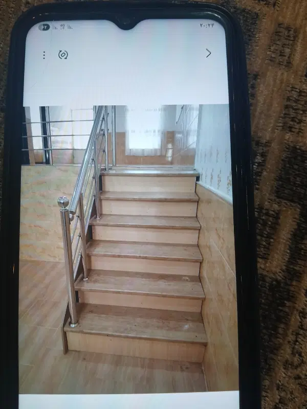 طبقه اول شیک و تمیز