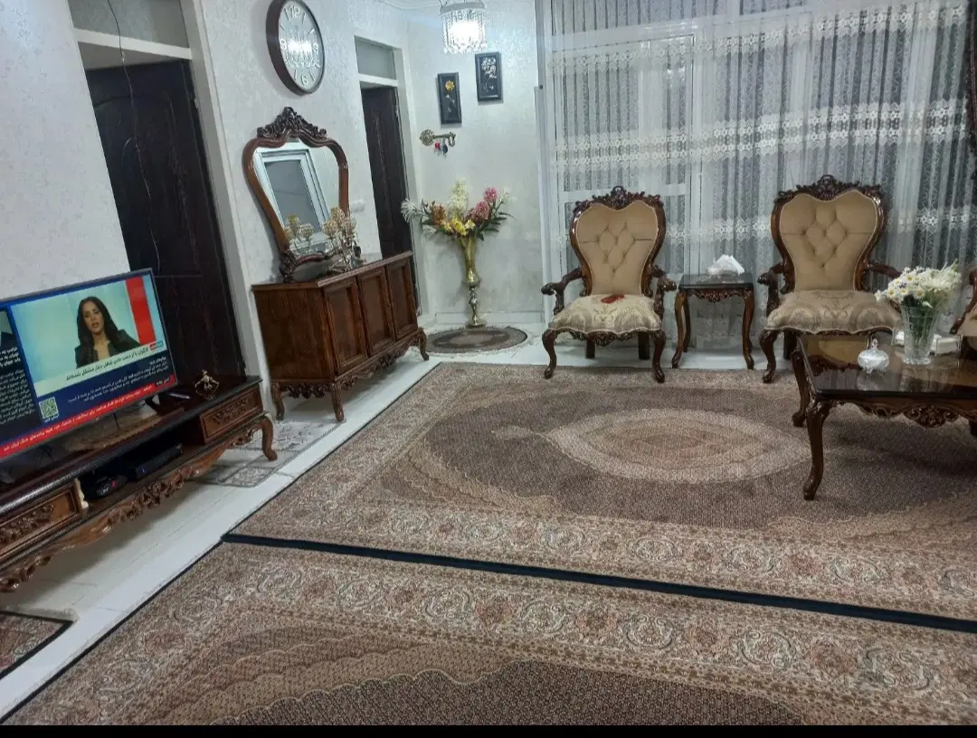 آپارتمان ۸۳متری