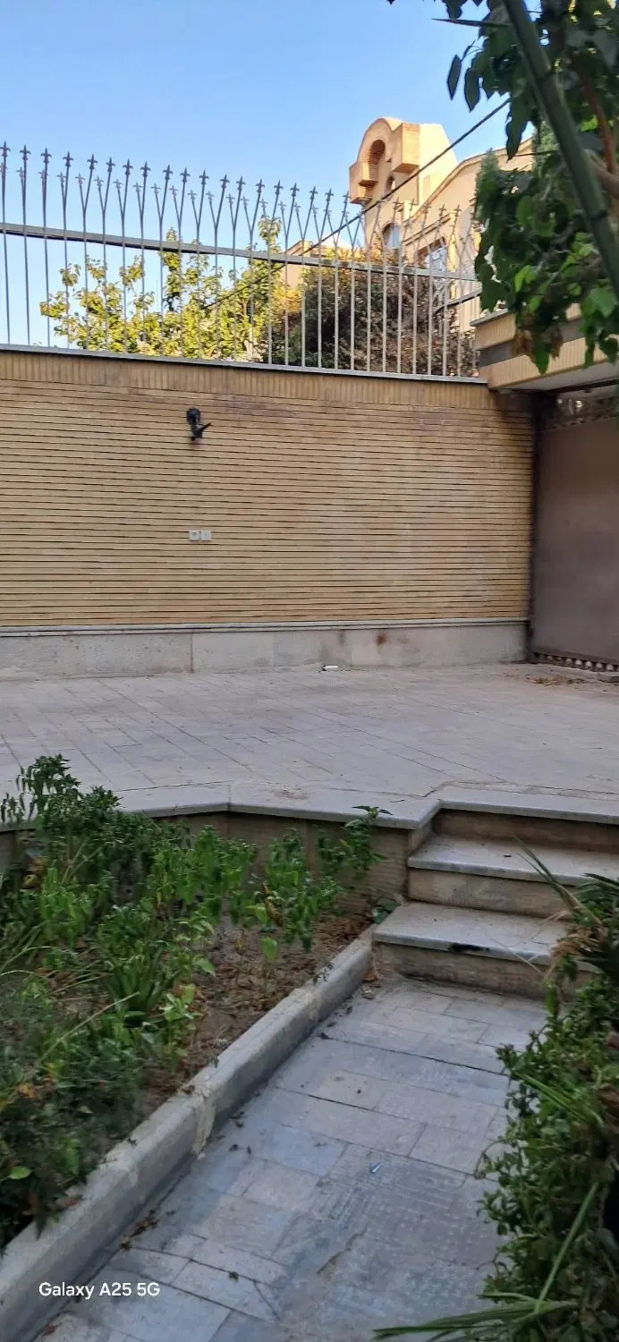 واحد شخصی ورودی مجزا