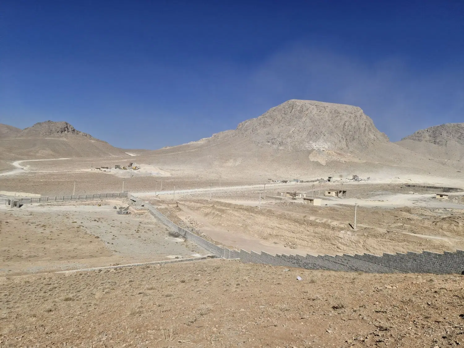 زمین 4 و 2