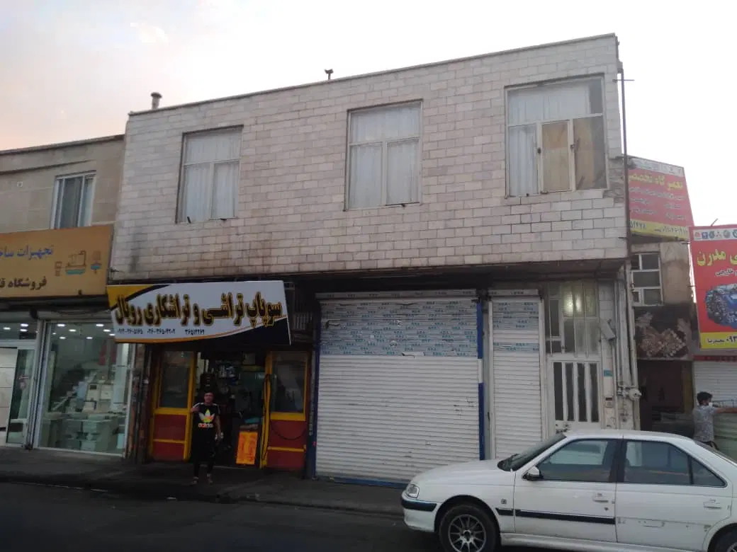 فروش ساختمان تجاری مسکونی بر اصلی بلوار ارتش سندتک