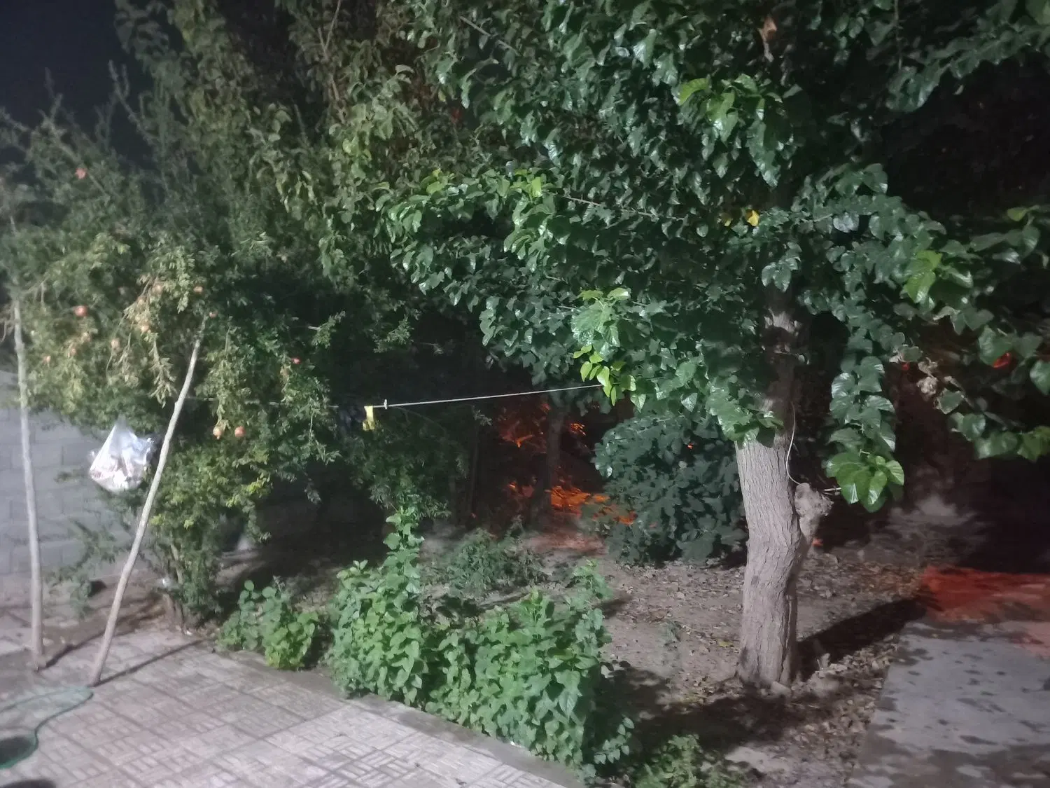 خونه ‌. زمین ویلایی قدیمی