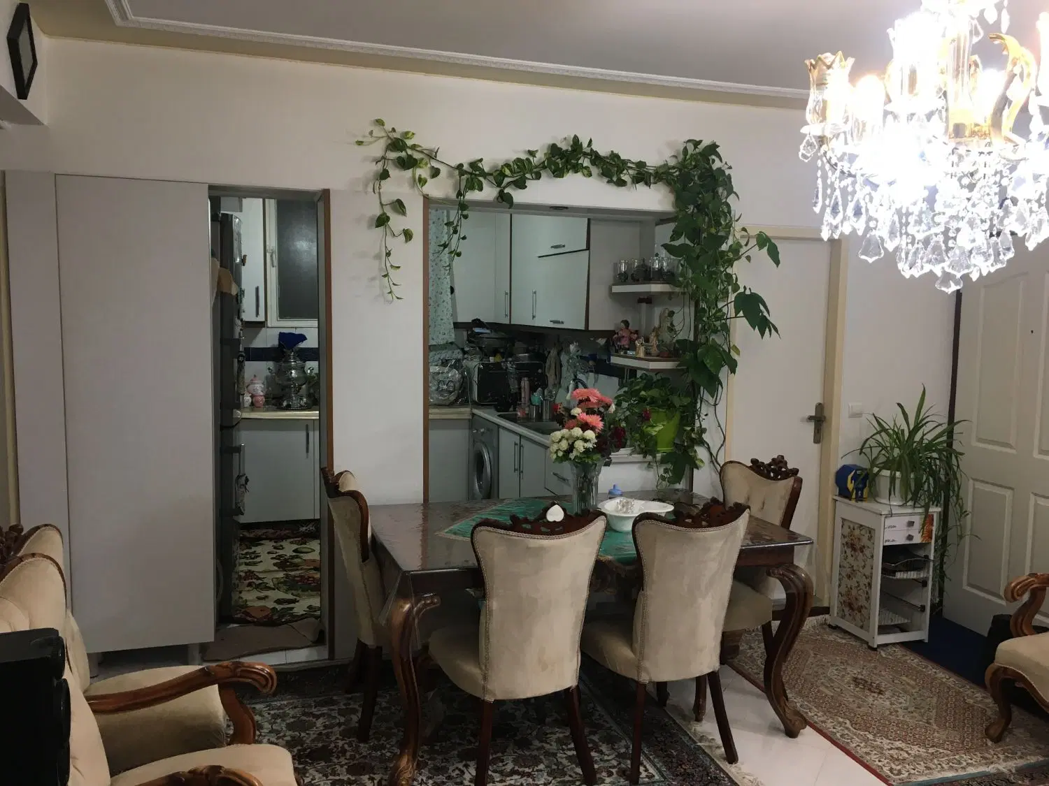 واحد 68 متری خوش نقشه نورگیر شمالی