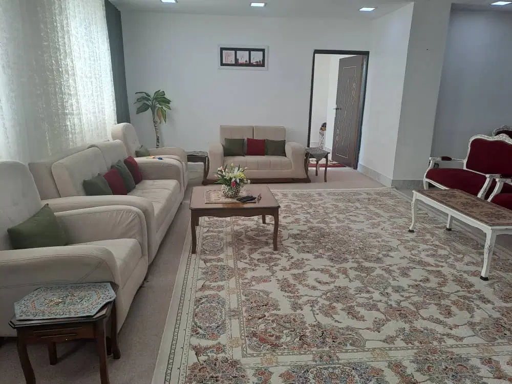 خونه  مبله مرکز شهر کنار دریا