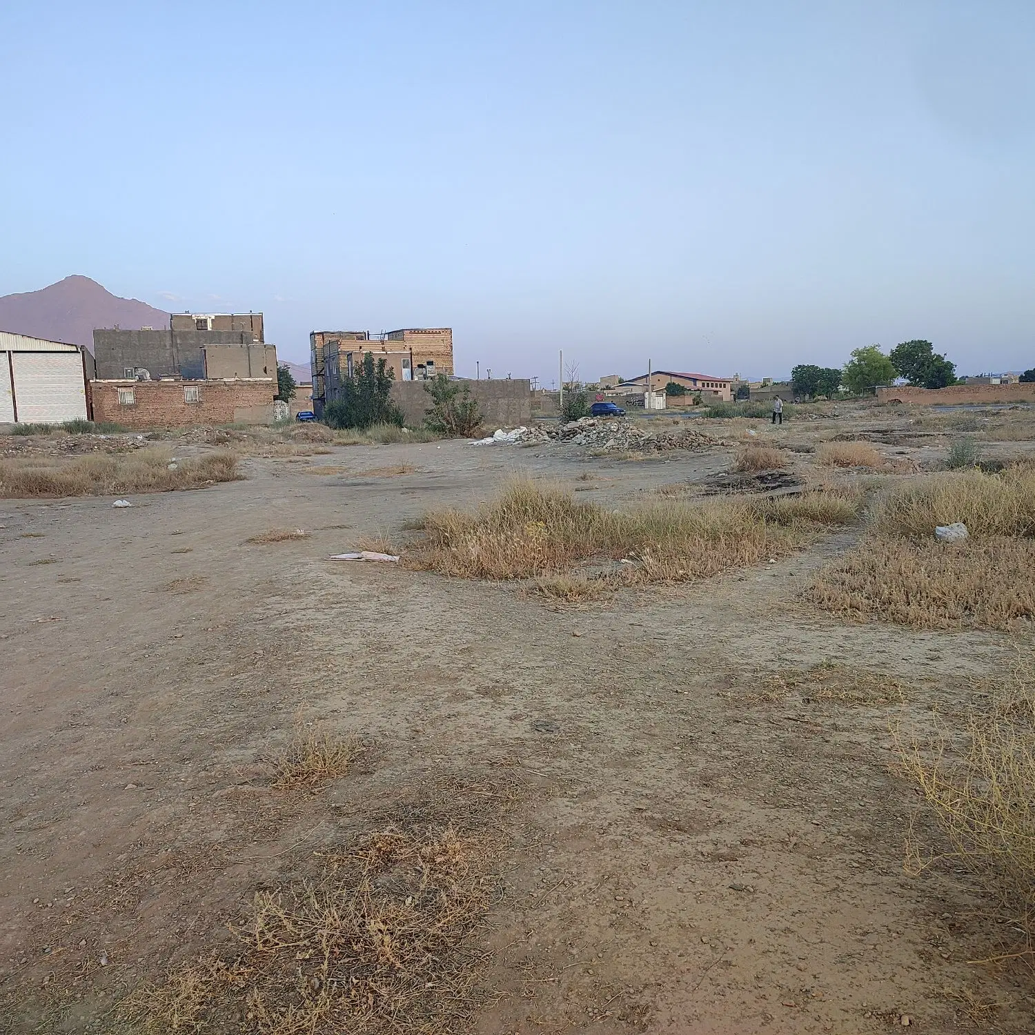 زمین ۸۲ متری نقلی