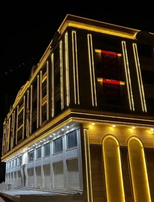 فروش ۳ باب مغازه ب متراژ مختلف