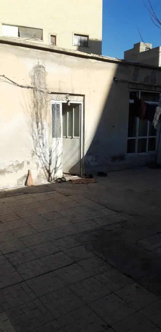 خانه ی کلنگی