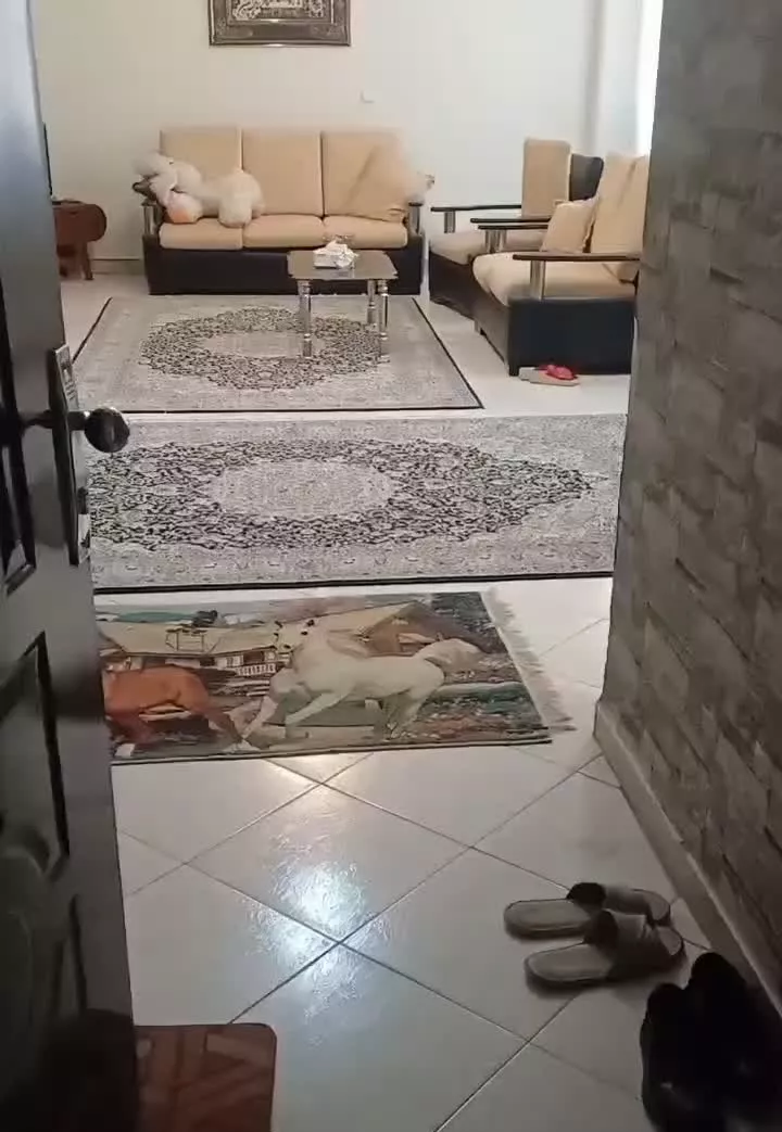 واحد۱۰۰متری شهرک ناز