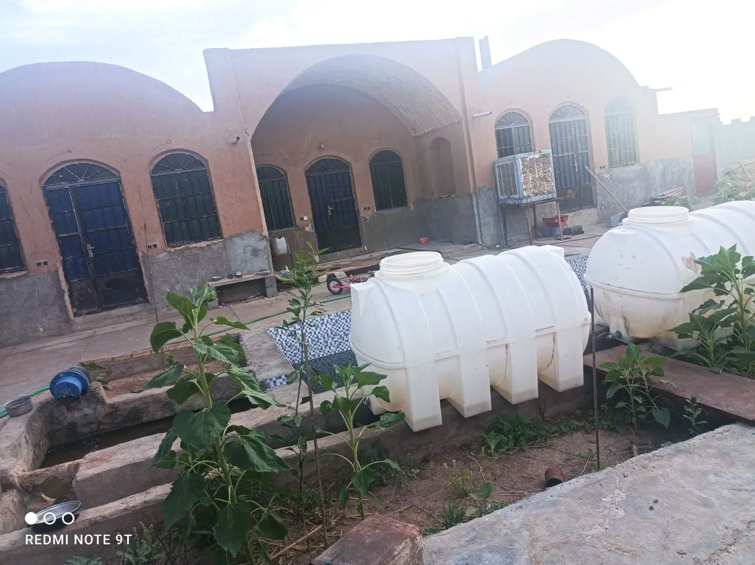 خانه باغ ۲۰۰۰ متری