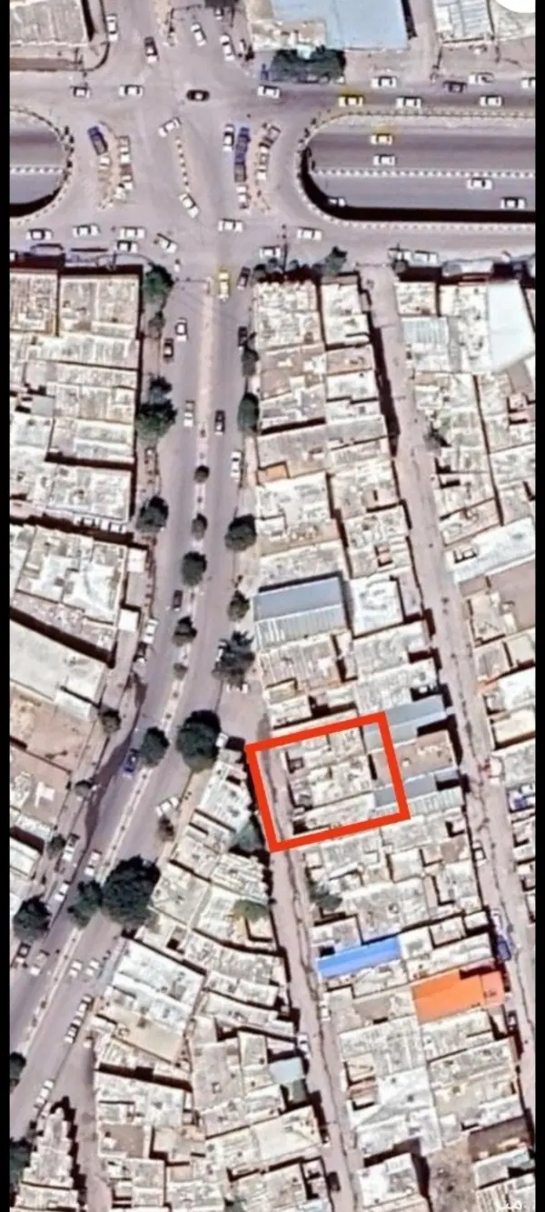 دو طبقه ویلایی سر چهارراه جعفراباد(تجاری مسکونی)