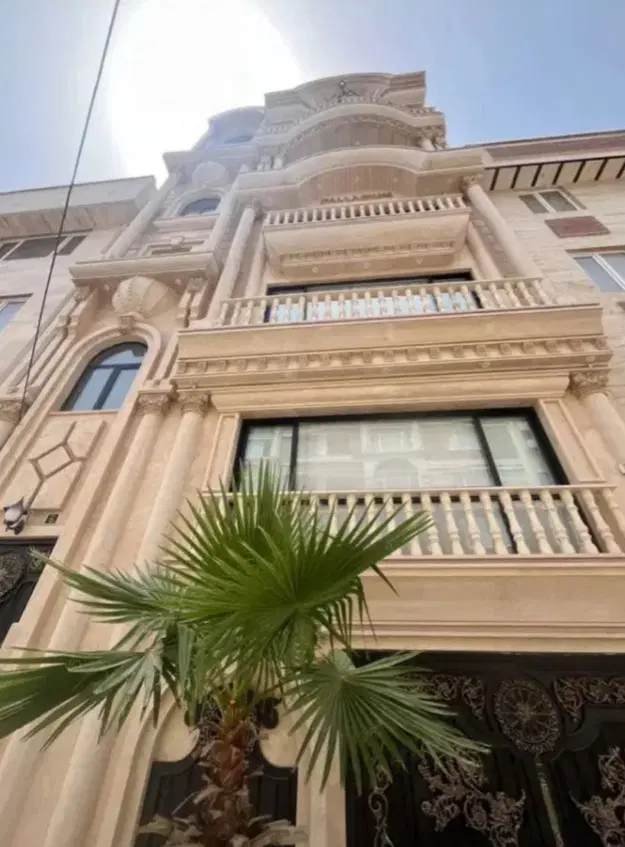 آپارتمان۸۰مترباپارکینگ وانباری.نوساز موسی آباد.