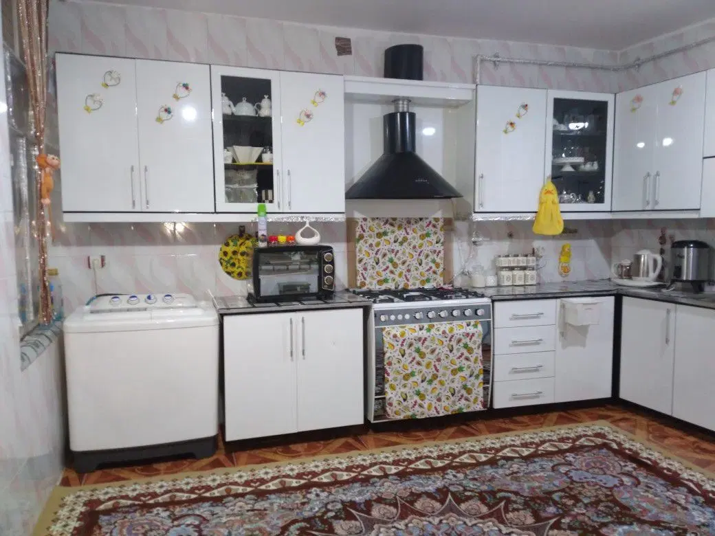 منزل آپارتمان بدون پارکینگ طبقه ی 1رهن و کرایه