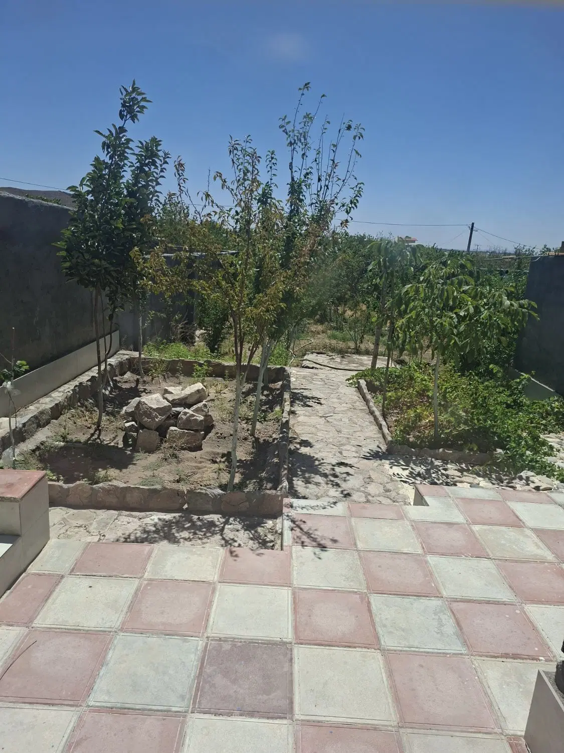خانه باغ ، بلورد بوجان