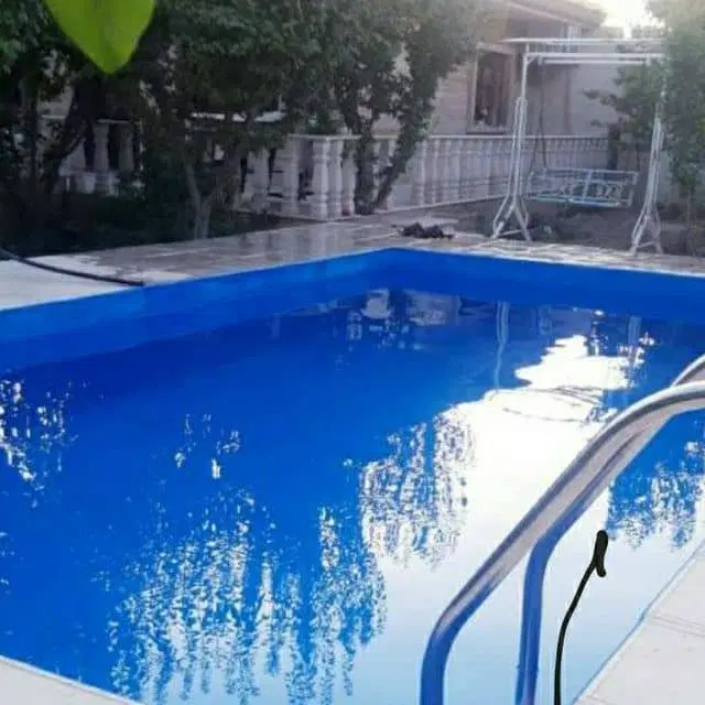 اجاره سالیانه ۵۸۰ متر قابل سکونت
