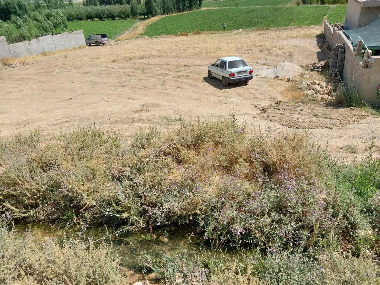 زمین طرح هادی دارای پروانه ساخت دشتروم