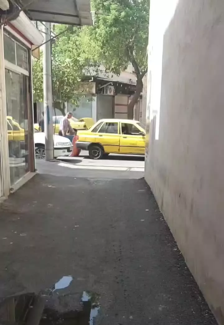 محل مناسب جهت مشاغل اداری و باشگاه وخانه بازی