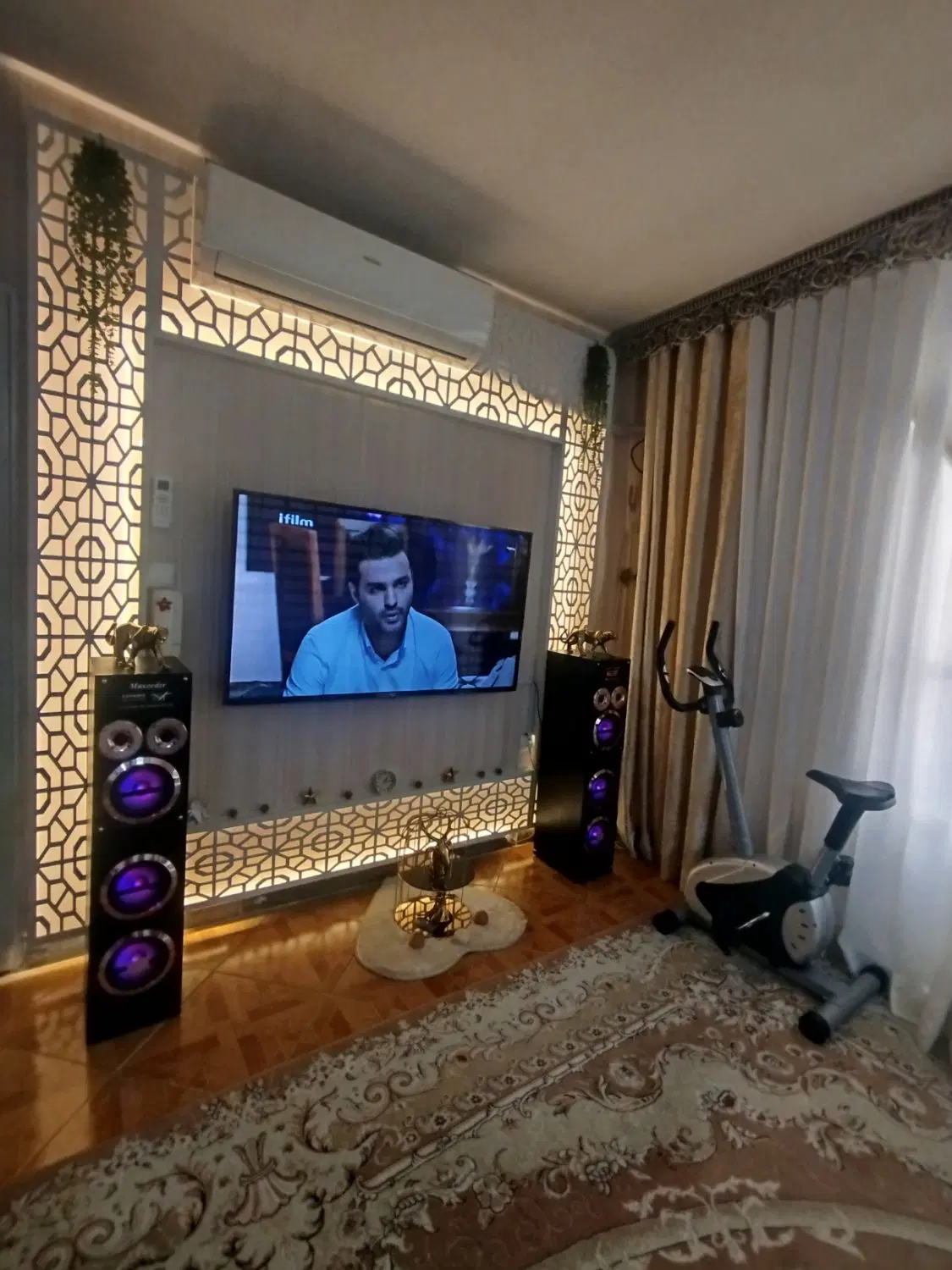 آپارتمان تک واحدی سند دار