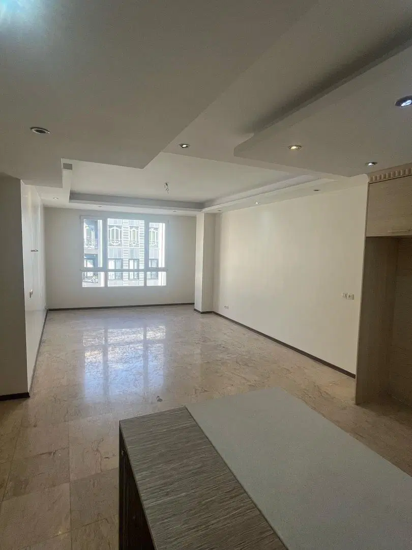 منیریه ترجمان ۵۷ متر ۱ خواب باآسانسور تخلیه۱۰ ساله