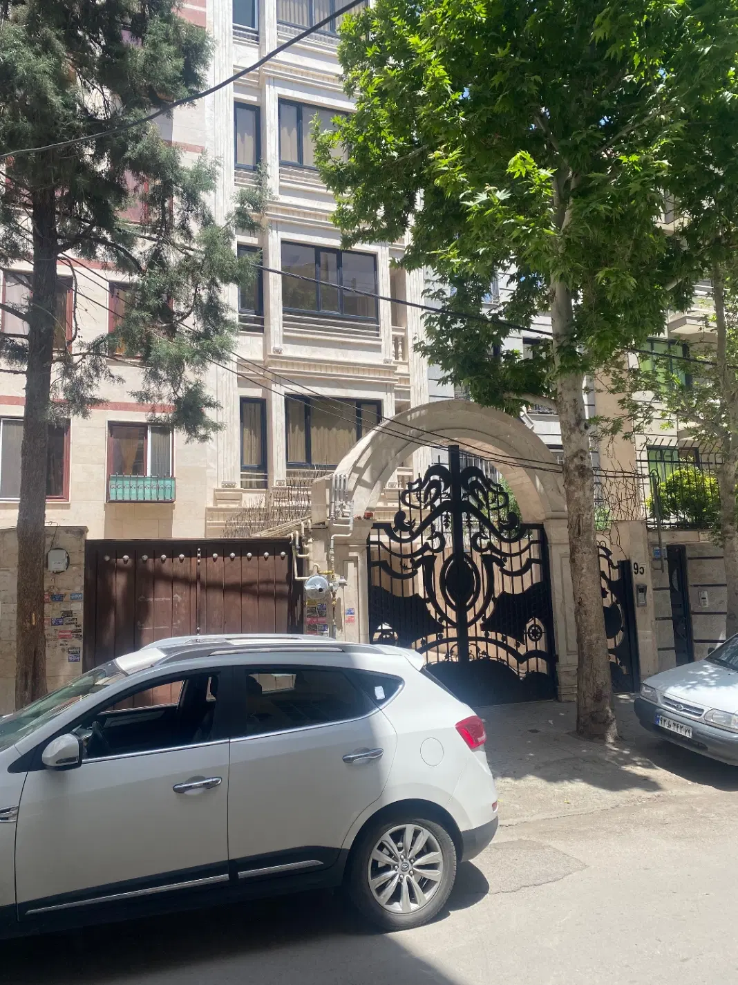 اپارتمان ۷۸ متری توحید