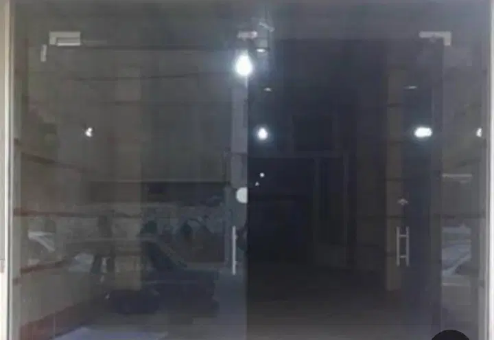 یک باب مغازه