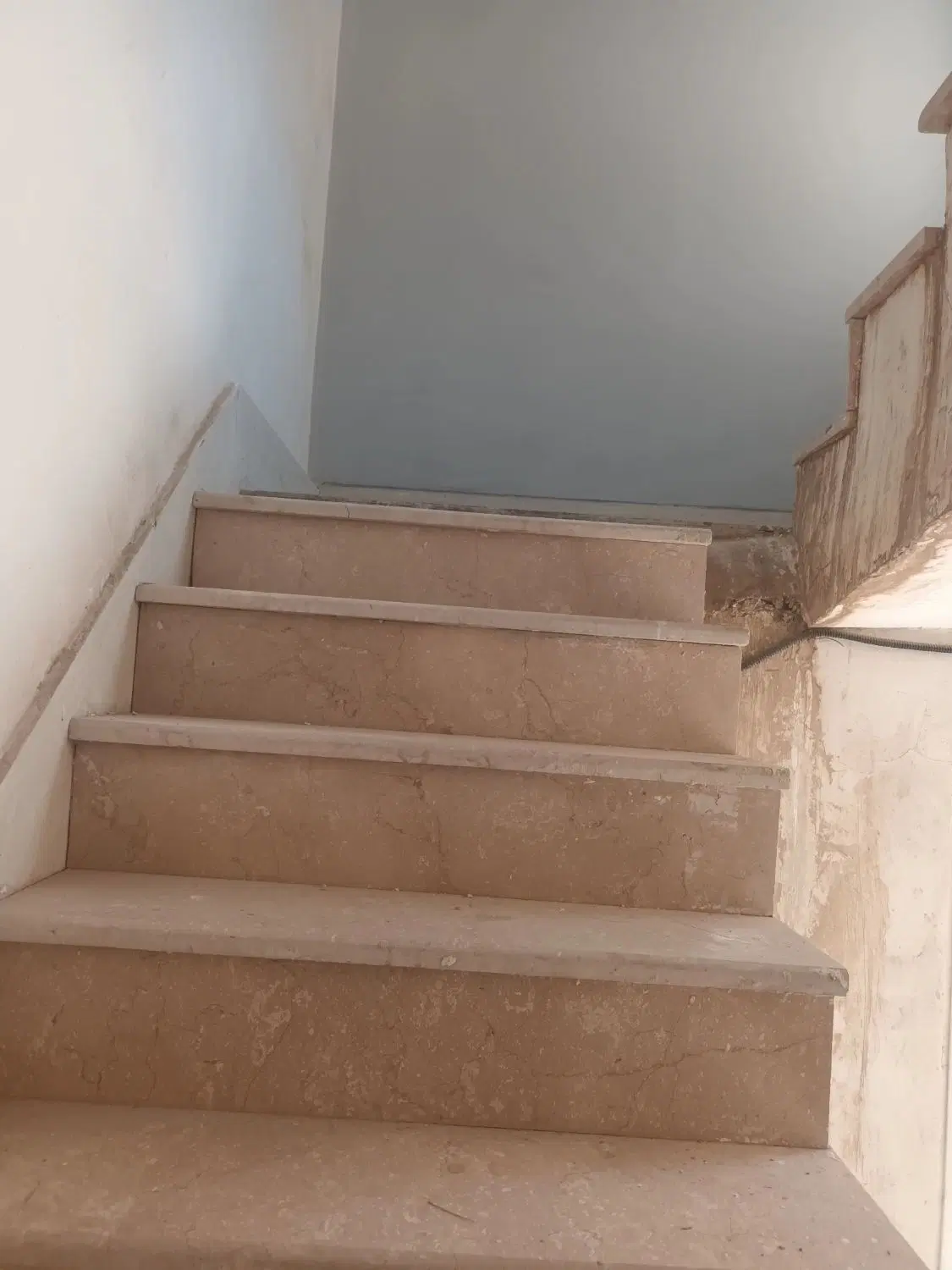 اپارتمان سلطان اباد
