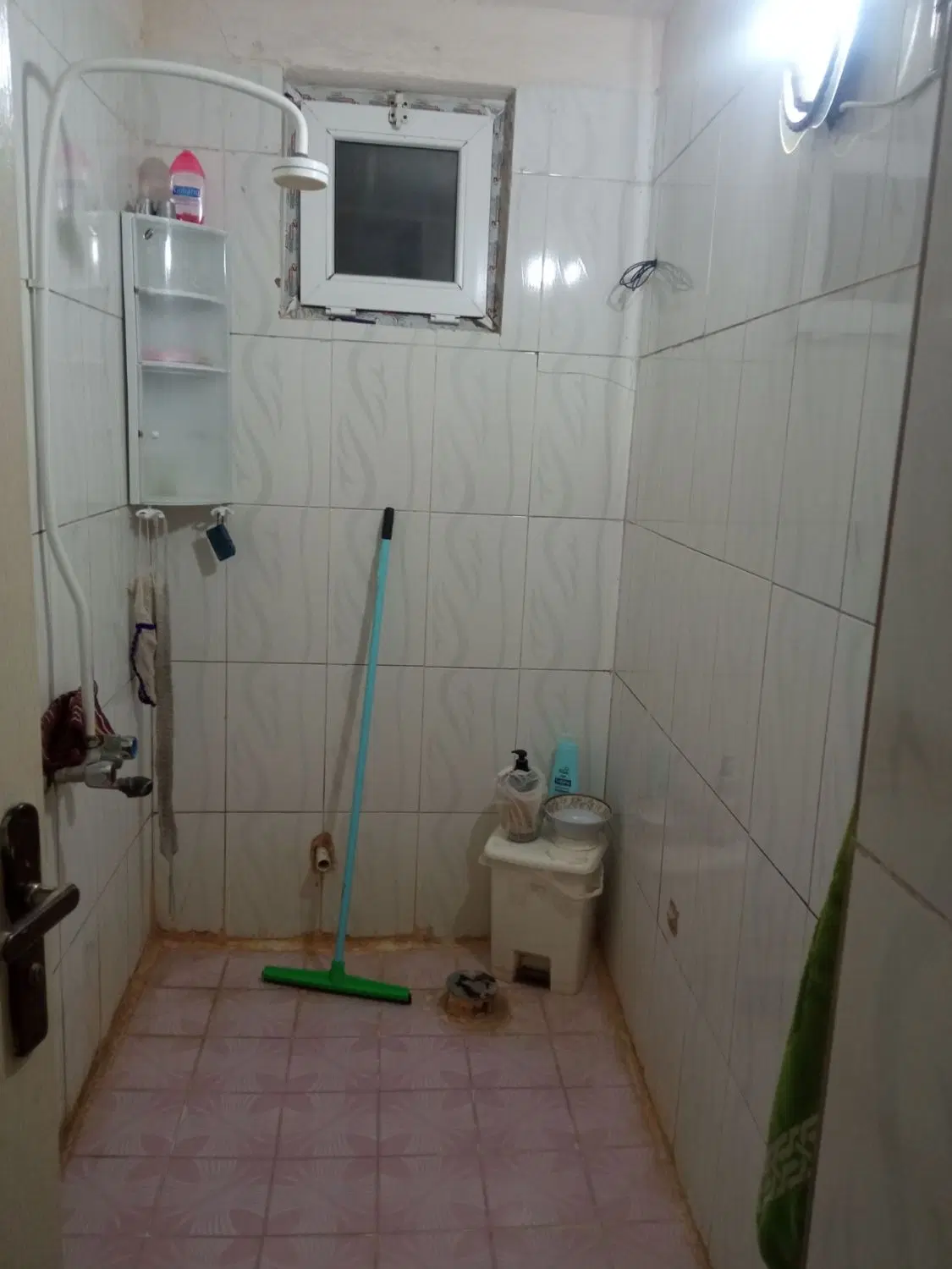 ۹۶ متری شهرک سجادیه لطفاً املاک تماس نگیره