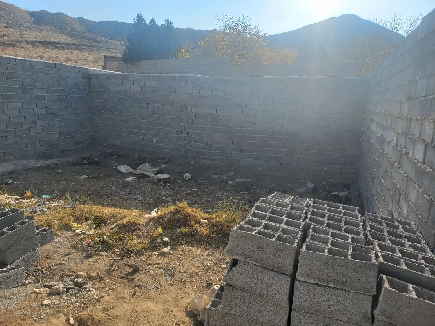 زمین مسکونی ۶۰ متری