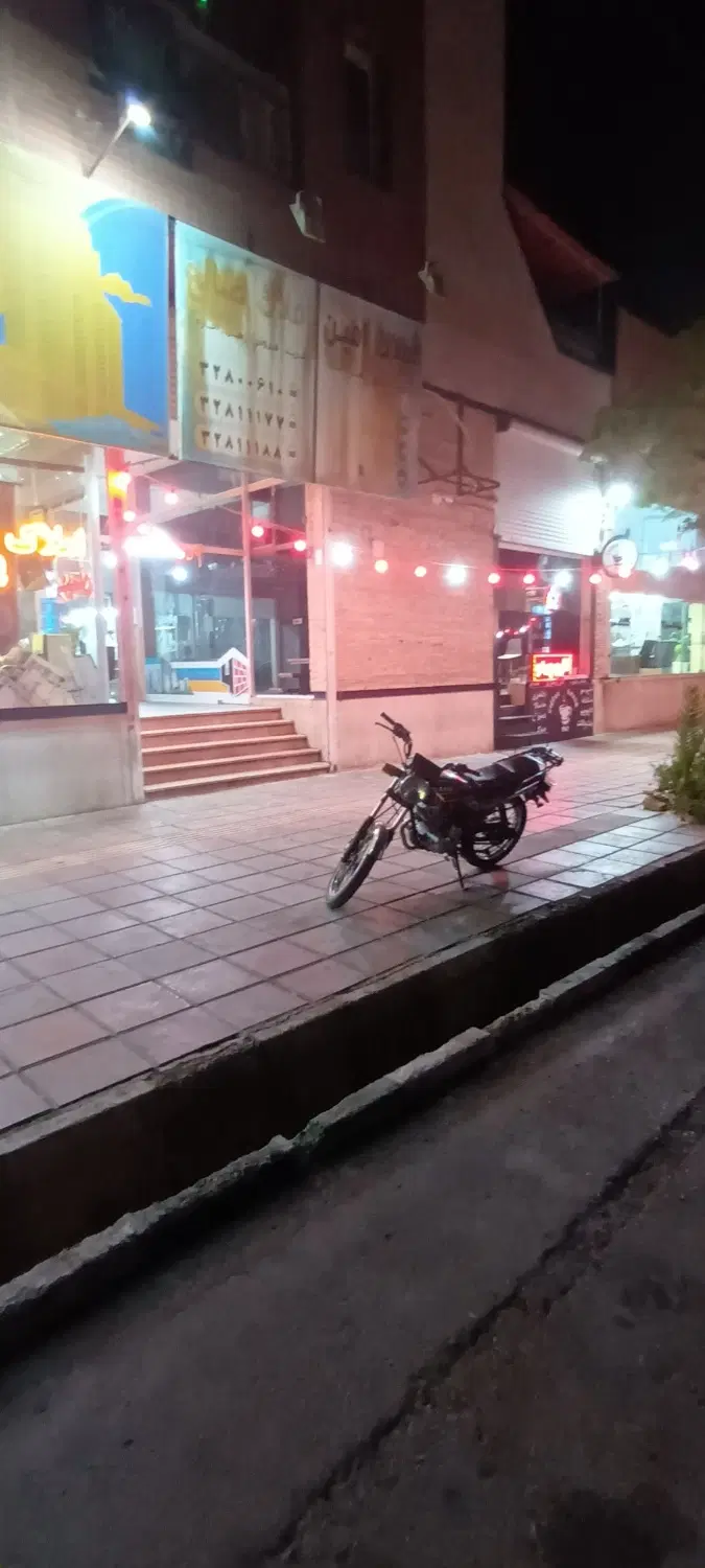 مغازه تجاری داعم سندشش دانگ تک برگ
