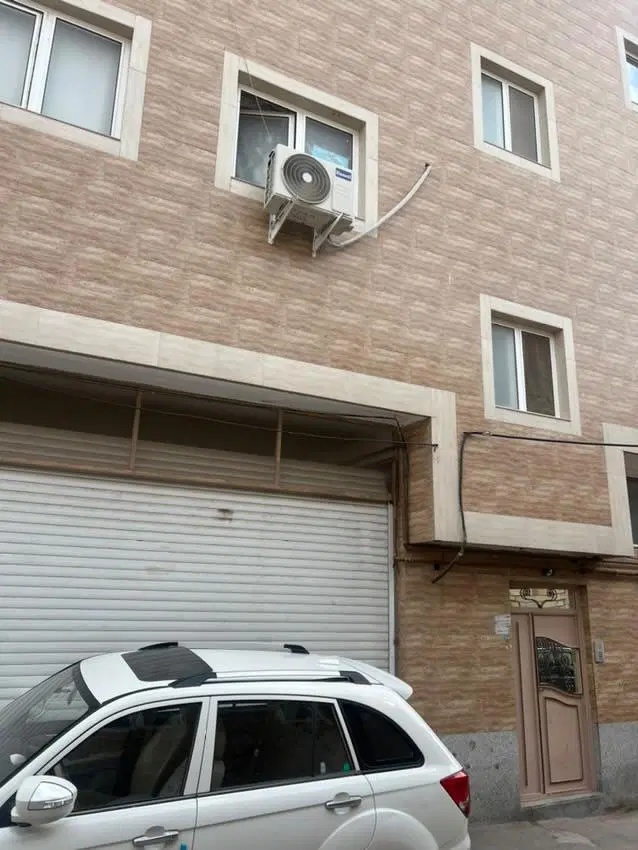 فروش یک واحد آپارتمان