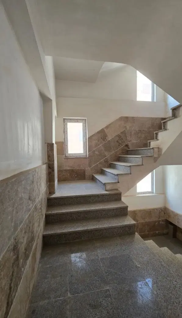 واحد ۸۸ متری ۲ خواب نما سنگ