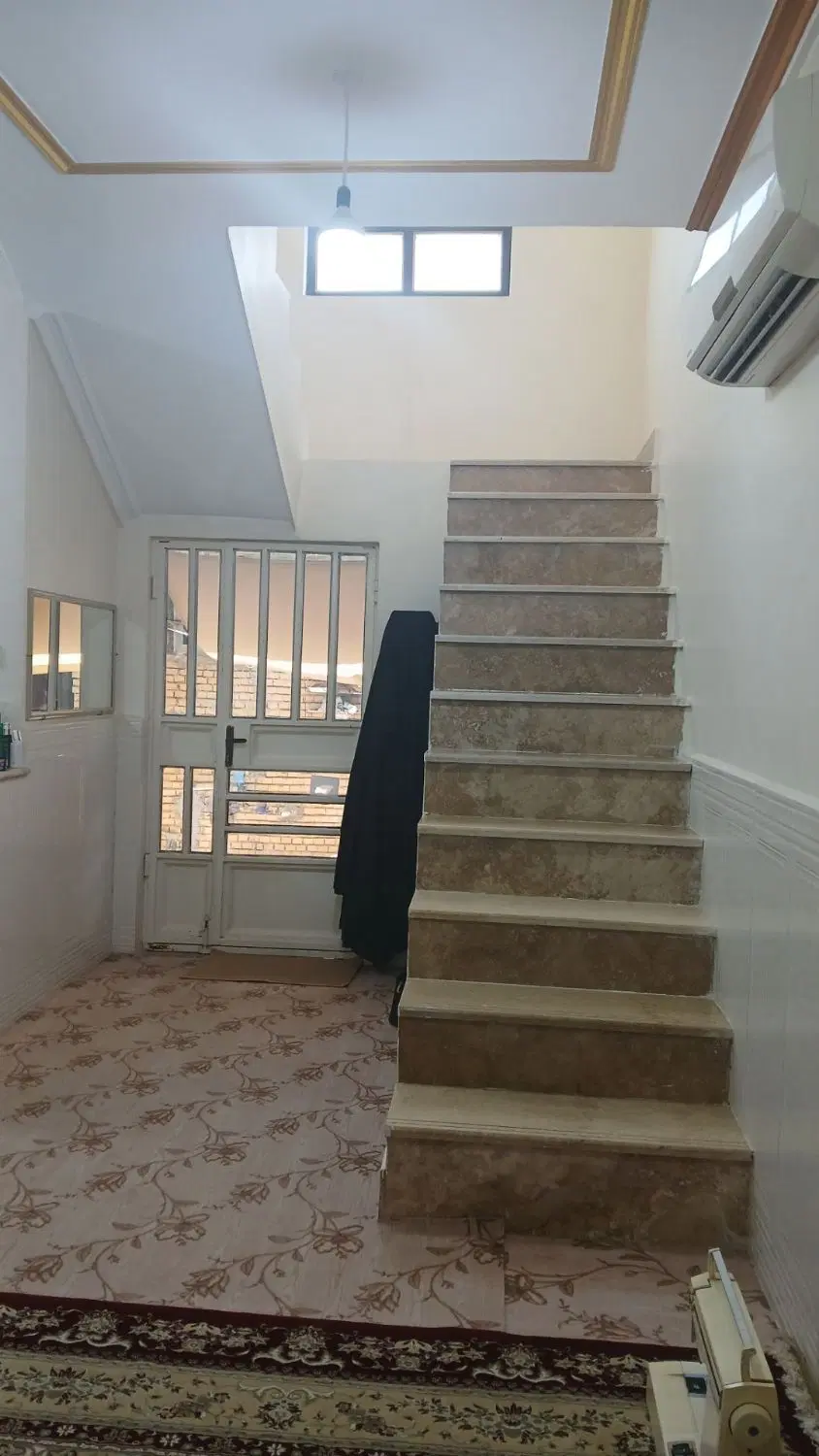 منزل دو طبقه در کوی عبودی